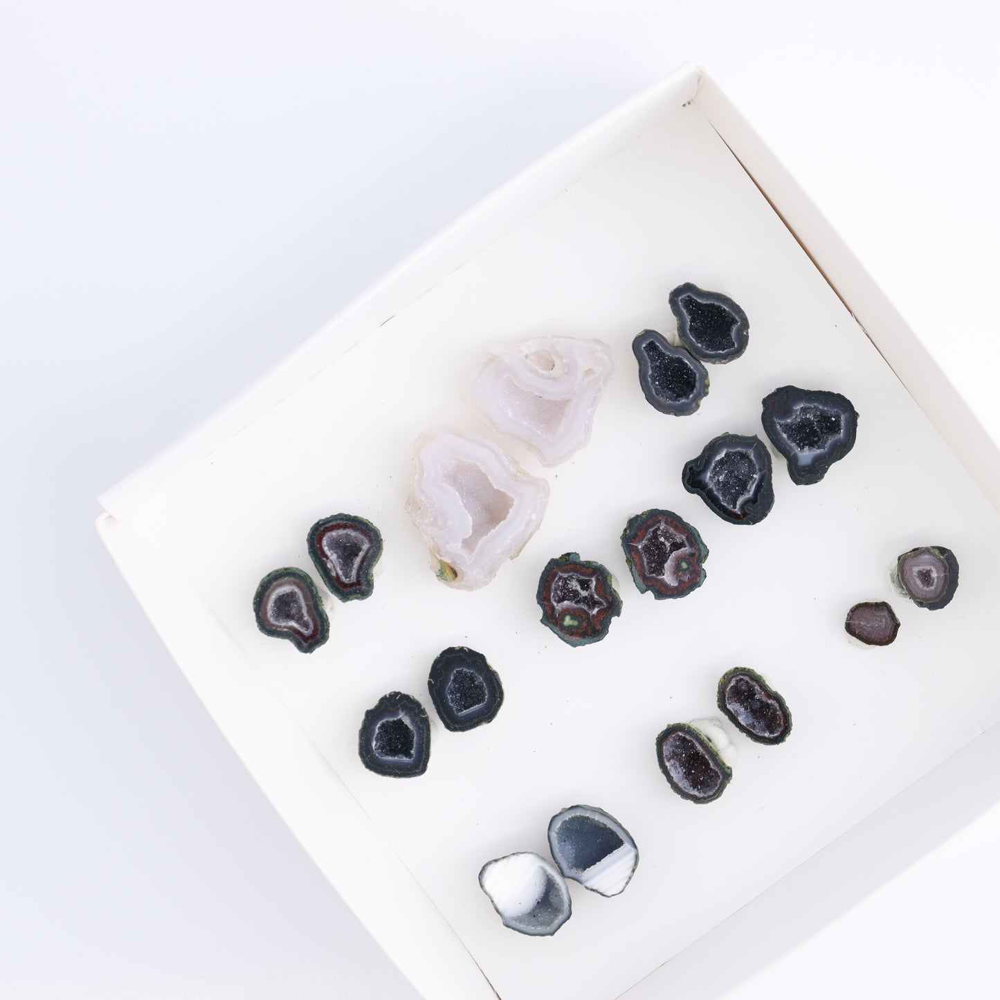 Tabasco Geodes 9 Pairs - Expert Wholesale and Supplier of Wholesale Crystals & Bulk Gemstones, ["Geodes","Tabasco Geode"]