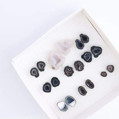 Tabasco Geodes 9 Pairs - Expert Wholesale and Supplier of Wholesale Crystals & Bulk Gemstones, ["Geodes","Tabasco Geode"]