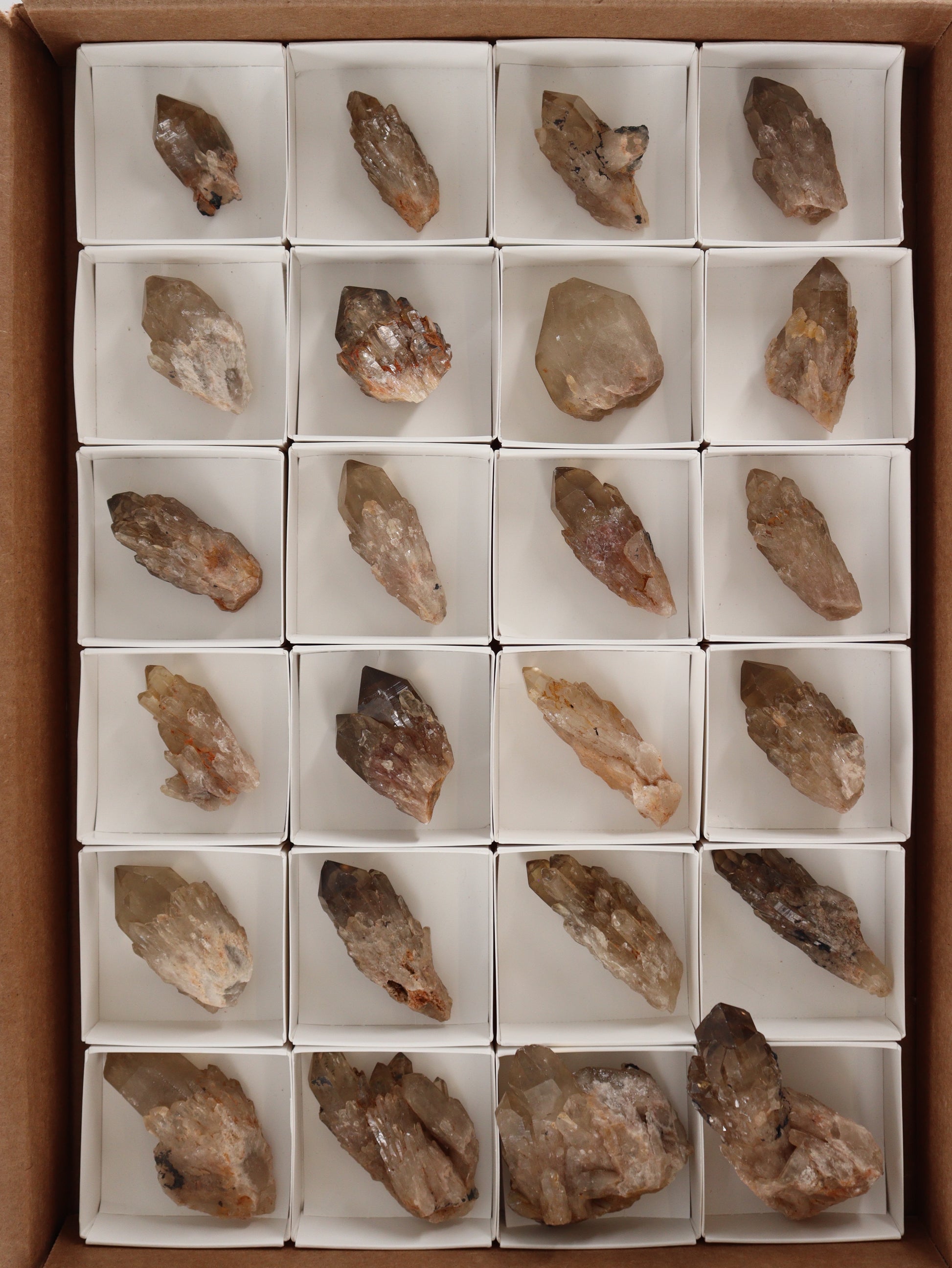 Citrine Flat Set of 24 - Expert Wholesale and Supplier of Wholesale Crystals & Bulk Gemstones, []