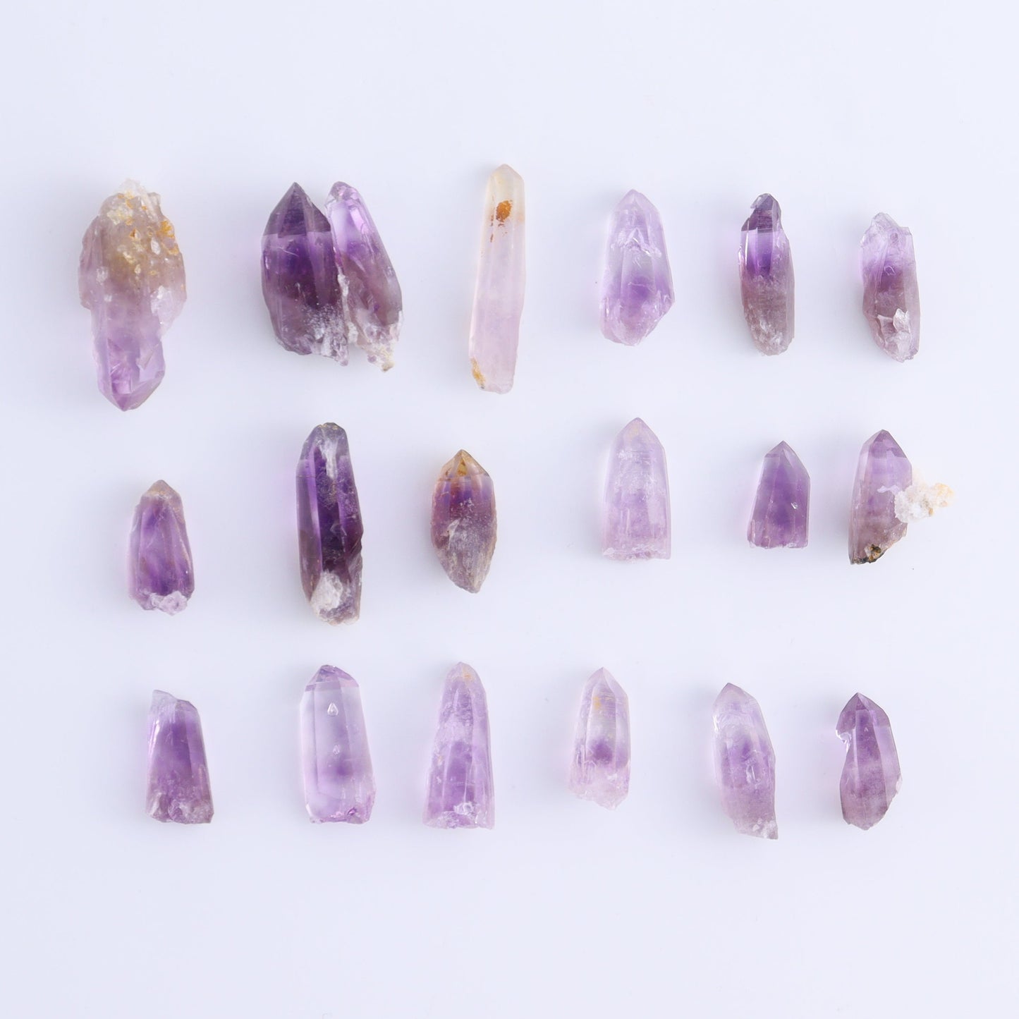 Guerrero Amethyst points 25 grams - Expert Wholesale and Supplier of Wholesale Crystals & Bulk Gemstones, ["Amethyst","Roughs"]