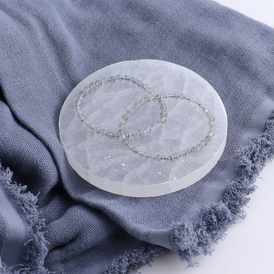 One Labradorite Bracelet - Expert Wholesale and Supplier of Wholesale Crystals & Bulk Gemstones, ["Bracelet","bracelets","Labradorite"]