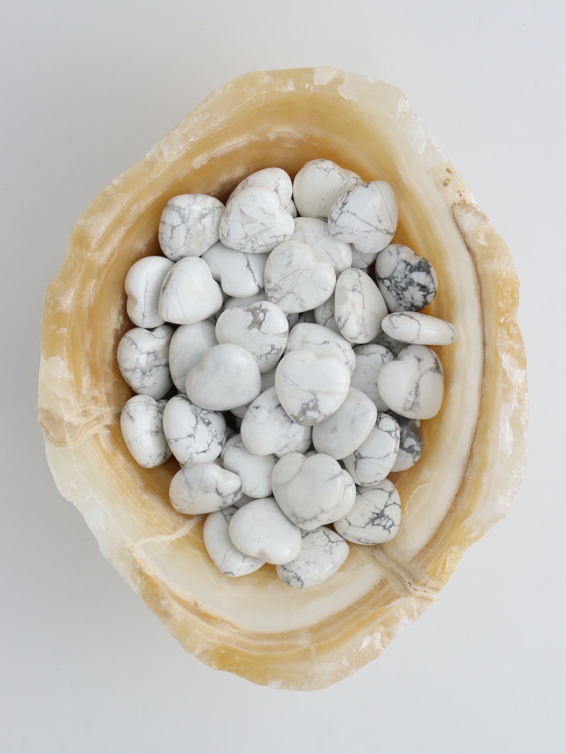 1/2kg White Howlite Hearts - Expert Supplier of Wholesale Crystals & Bulk Gemstones