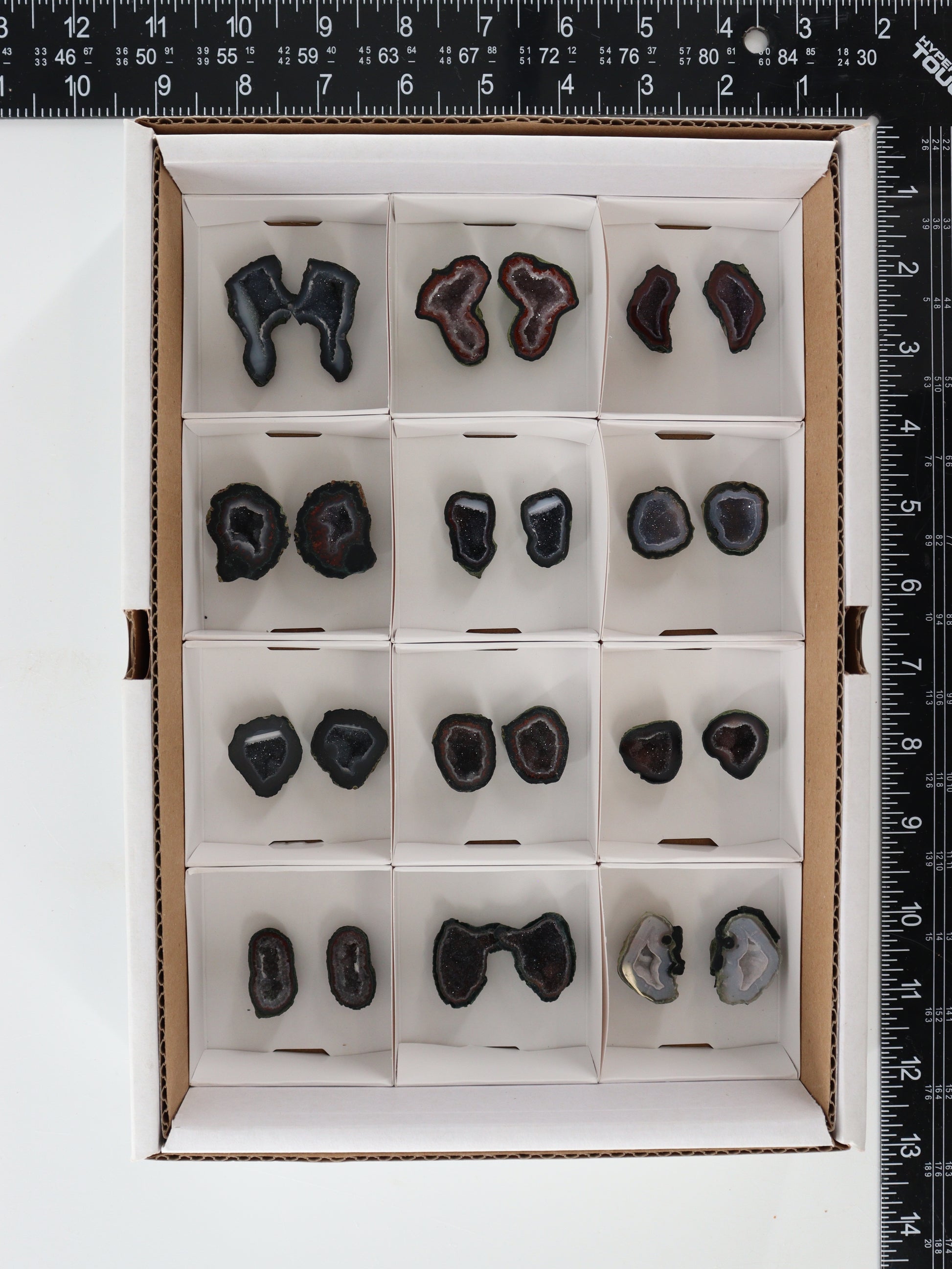 Tabasco Geodes Flat - Expert Wholesale and Supplier of Wholesale Crystals & Bulk Gemstones, []