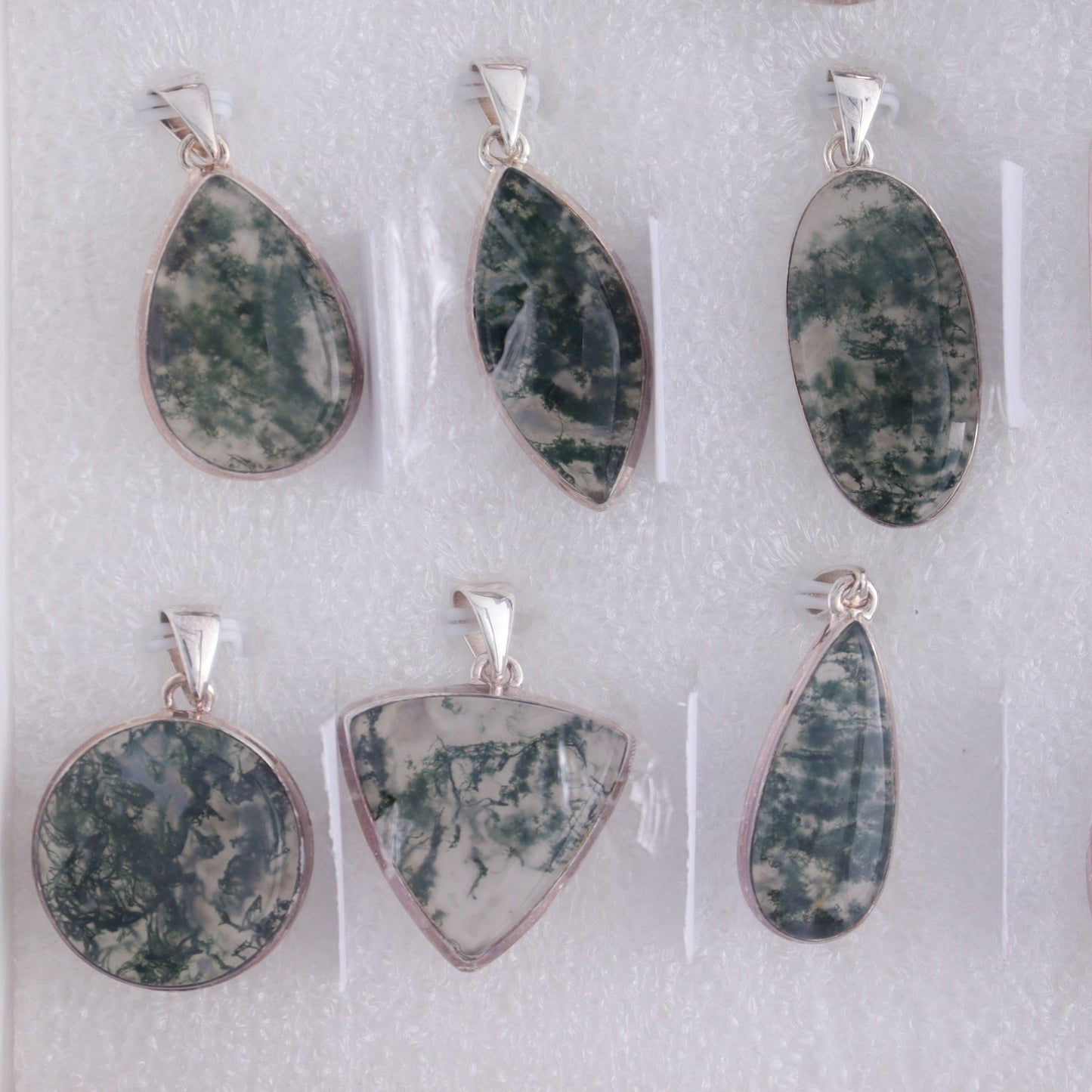 Moss Agate Pendants Set of 12 - Expert Wholesale and Supplier of Wholesale Crystals & Bulk Gemstones, ["close_50","India","Moss Agate","Pendant","Pendants","sterling silver"]