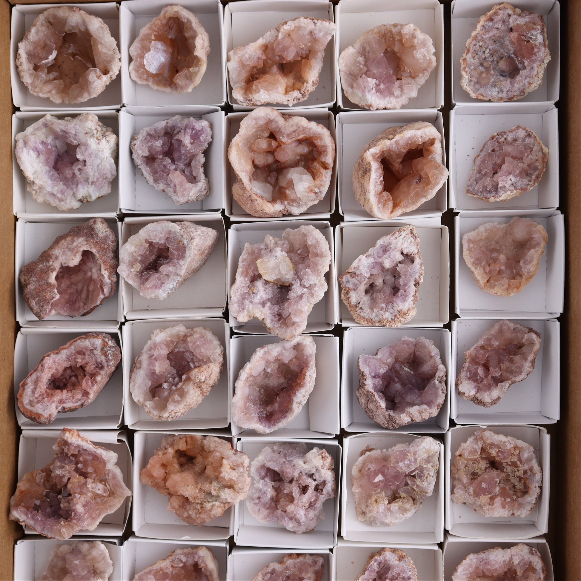 Pink Amethyst Flat of 30 - Expert Wholesale and Supplier of Wholesale Crystals & Bulk Gemstones, ["Amethyst","Pink Amethyst"]