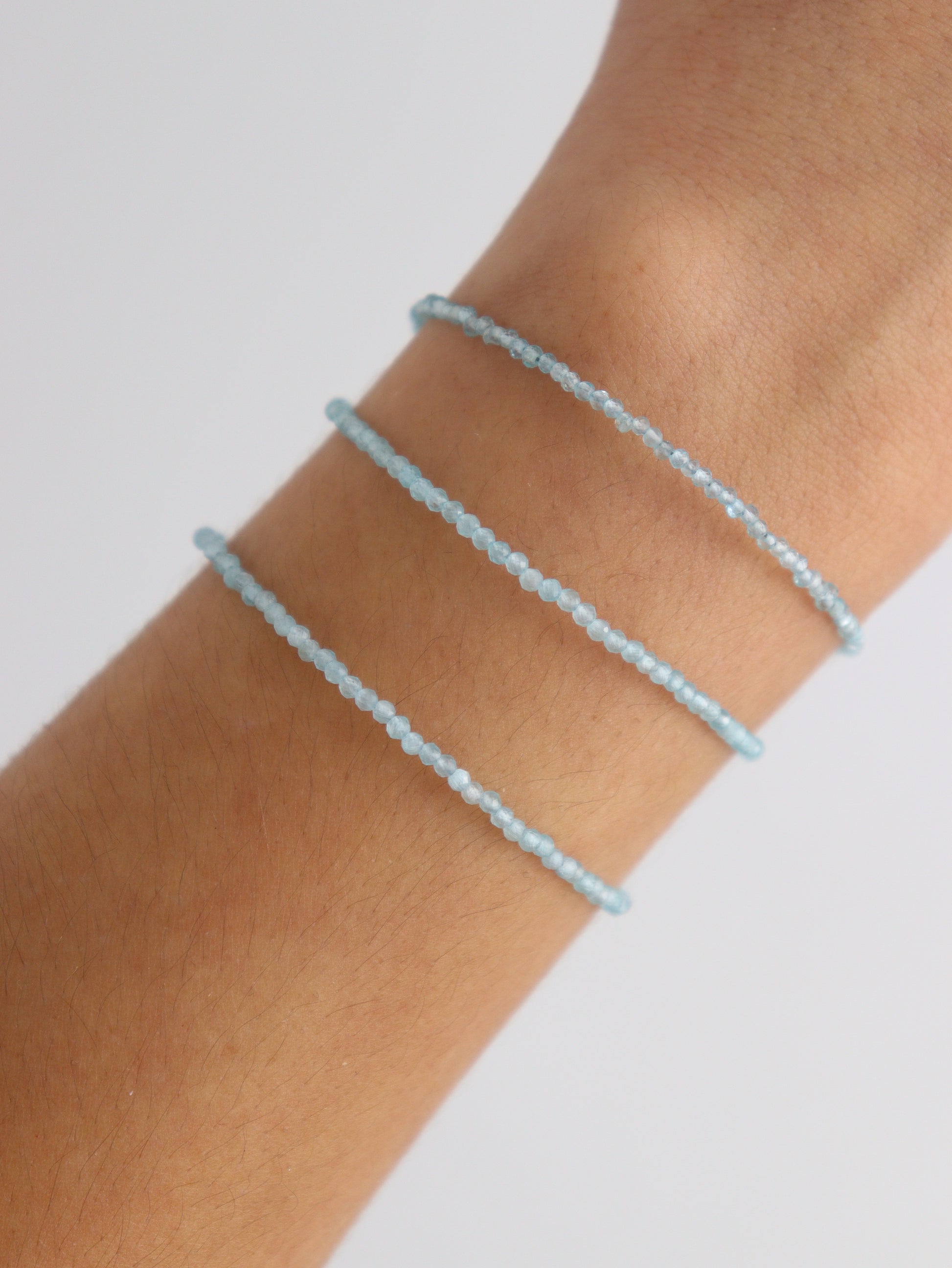 Sterling Silver Apatite Adjustable Bracelets - Expert Supplier of Wholesale Crystals & Bulk Gemstones