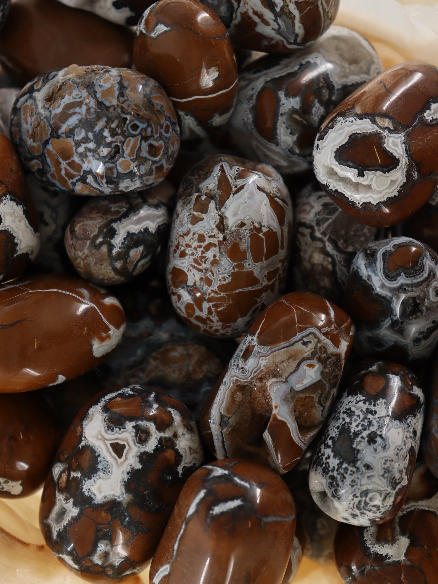 1 Kg Brecciated Jasper Tumbles - Expert Wholesale and Supplier of Wholesale Crystals & Bulk Gemstones, []