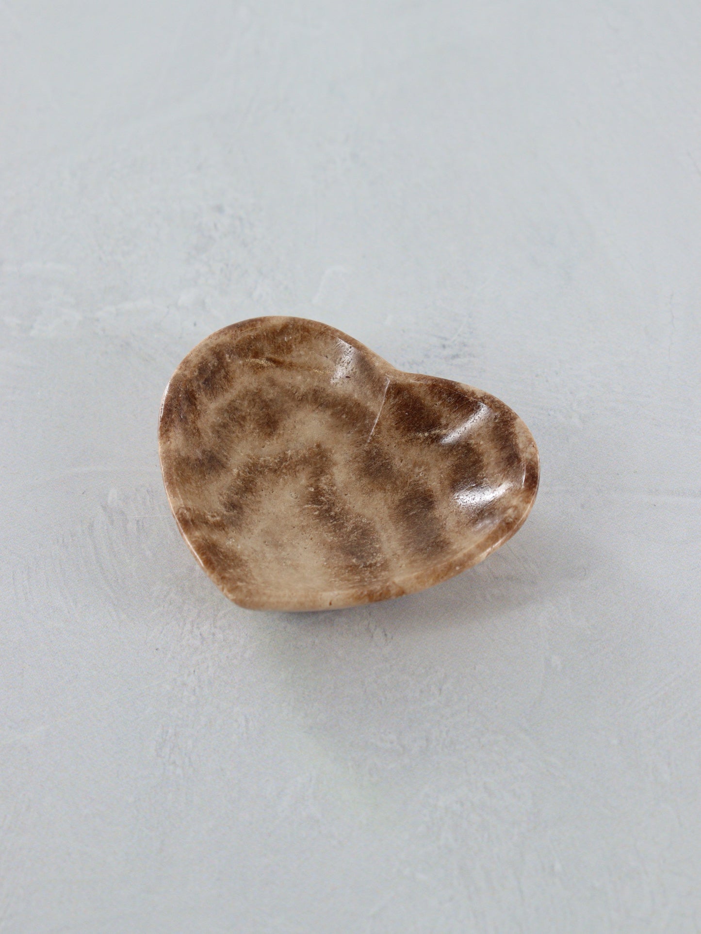 Chocolate Zebra Onyx Heart Bowls Set of 6 - Expert Supplier of Wholesale Crystals & Bulk Gemstones