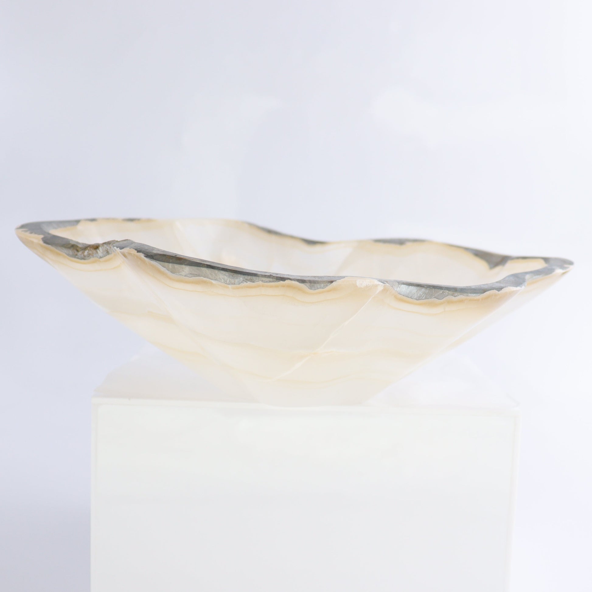 Onyx Bowl - Expert Wholesale and Supplier of Wholesale Crystals & Bulk Gemstones, ["Bowls","Mexico","onyx"]