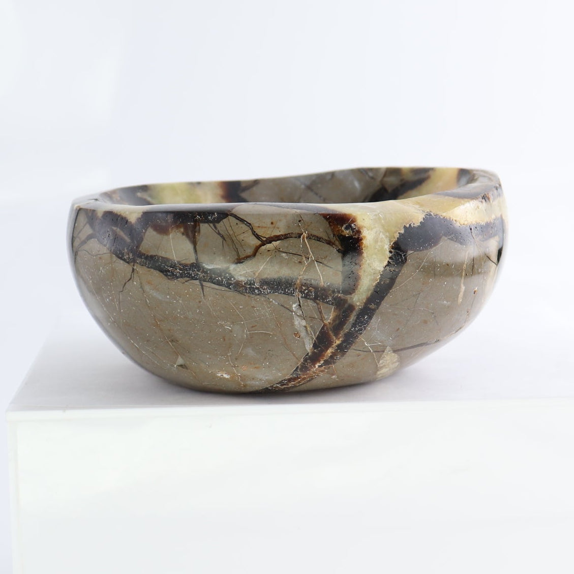 Septarian Bowl 5" | Mi Esperanza Minerals | Supplier of Crystals and Onyx