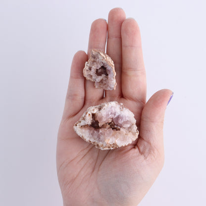 Pink Amethyst Flat of 30 - Expert Wholesale and Supplier of Wholesale Crystals & Bulk Gemstones, ["Amethyst","Pink Amethyst"]