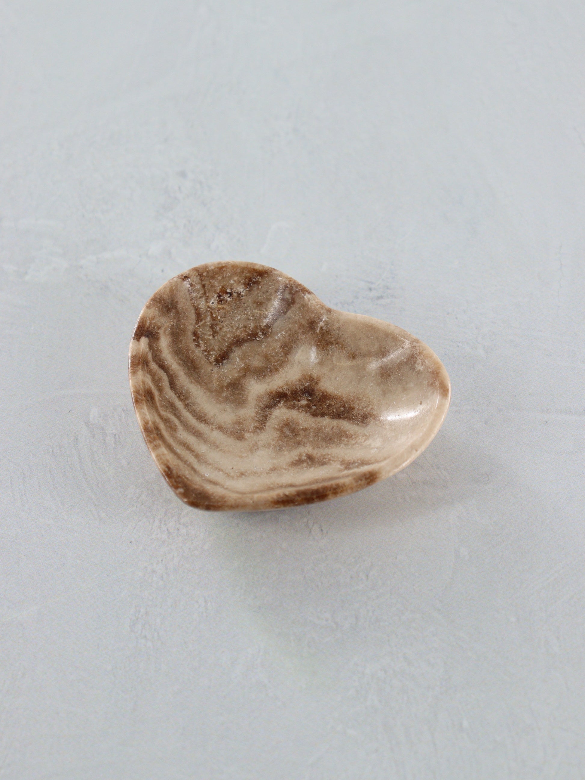 Chocolate Zebra Onyx Heart Bowls Set of 6 - Expert Supplier of Wholesale Crystals & Bulk Gemstones