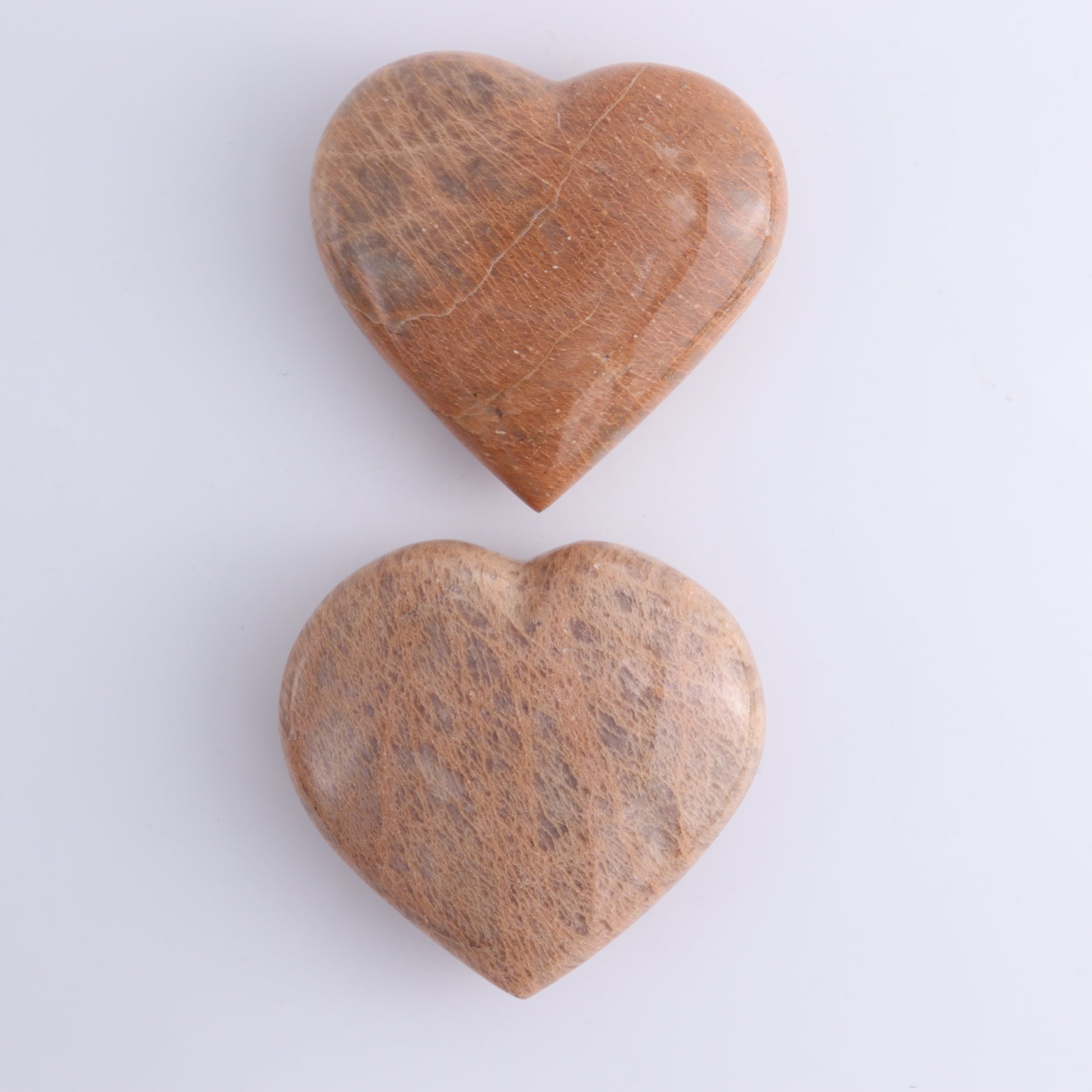 Peach Moonstone Hearts Set of 5 - Expert Wholesale and Supplier of Wholesale Crystals & Bulk Gemstones, ["Hearts","Madagascar","Peach Moonstone"]