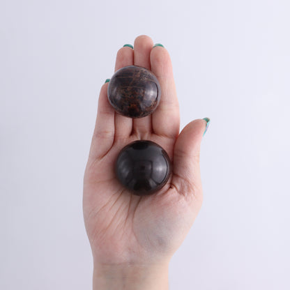Garnet Spheres Set of 7 - Expert Wholesale and Supplier of Wholesale Crystals & Bulk Gemstones, ["Garnet","India","Spheres"]