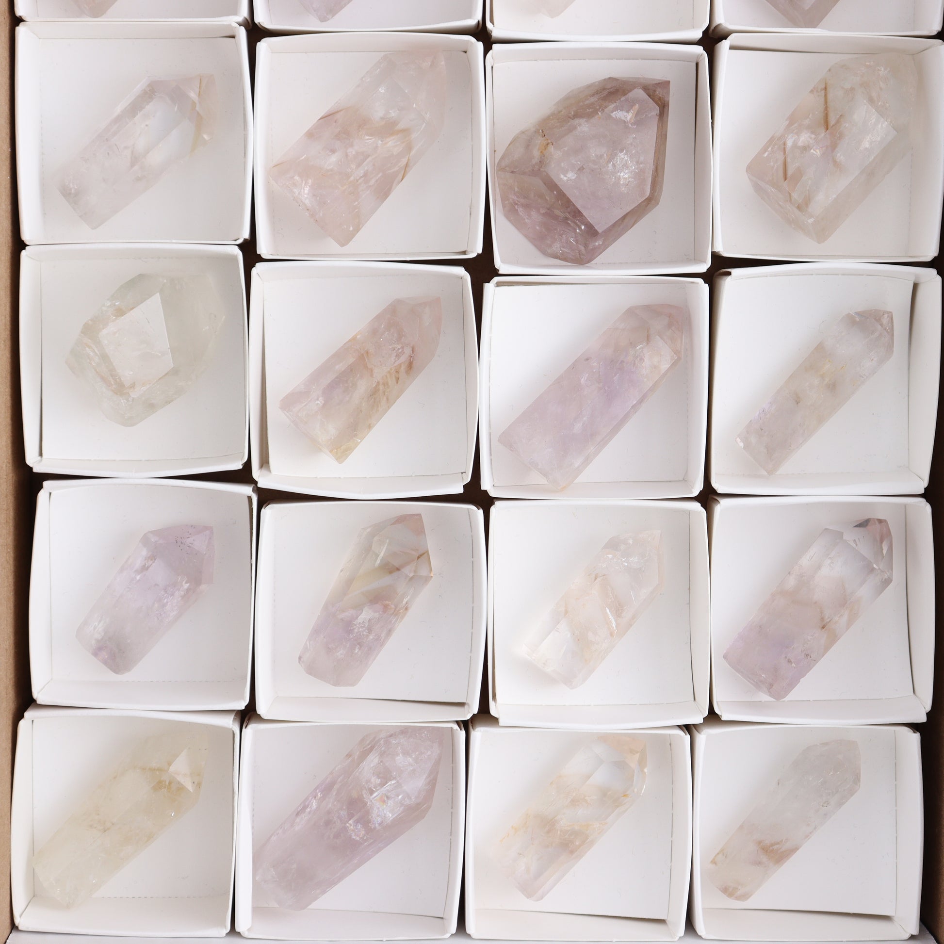 Powellite Amethyst UV Reactive Towers Set of 20 - Expert Wholesale and Supplier of Wholesale Crystals & Bulk Gemstones, ["Amethyst","Powellite"]