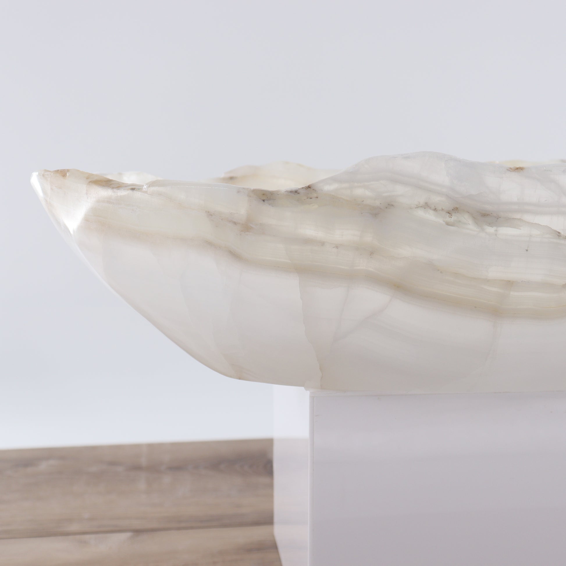Mexican Onyx/Calcite Canoe Bowl - Expert Wholesale and Supplier of Wholesale Crystals & Bulk Gemstones, ["Bowls","Calcite","canoe","Mexico","onyx"]