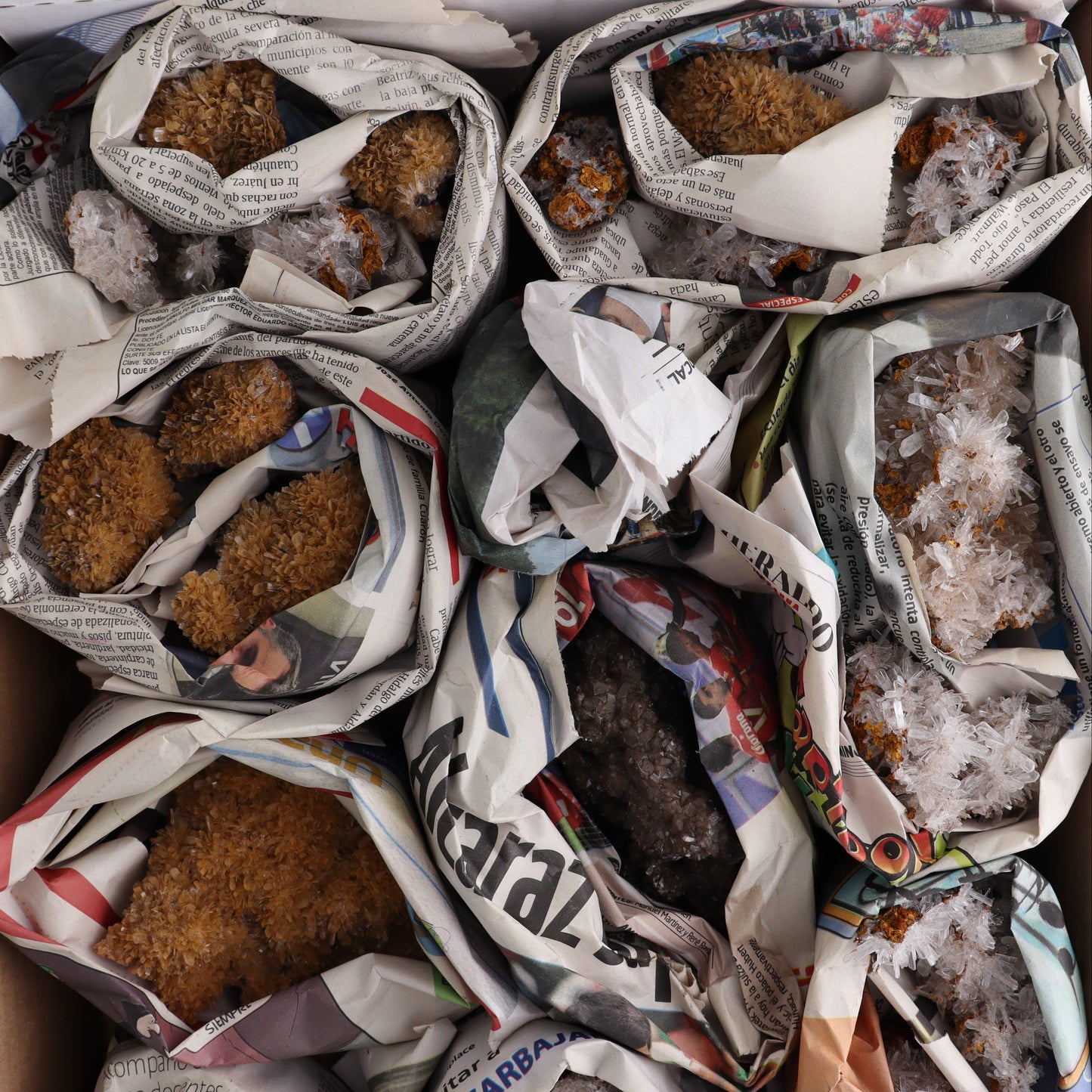 Hemimorphite Clusters Flat - Expert Wholesale and Supplier of Wholesale Crystals & Bulk Gemstones, ["Clusters","Flats","Hematite"]