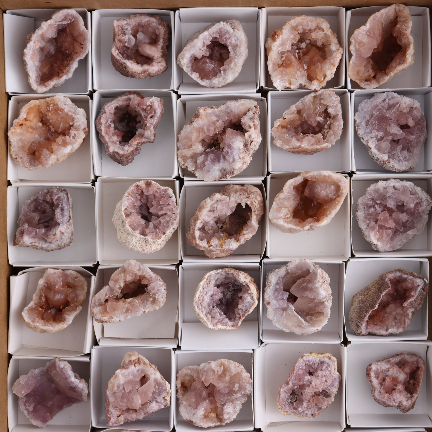 Pink Amethyst Flat of 30 - Expert Wholesale and Supplier of Wholesale Crystals & Bulk Gemstones, ["Amethyst","Pink Amethyst"]