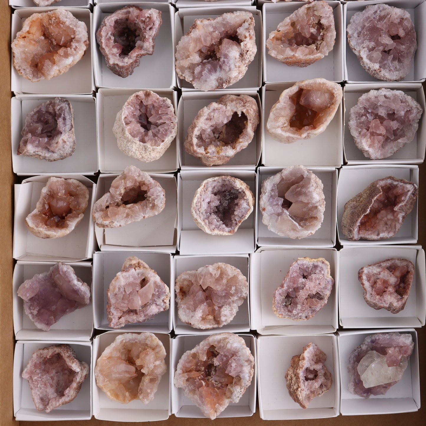 Pink Amethyst Flat of 30 - Expert Wholesale and Supplier of Wholesale Crystals & Bulk Gemstones, ["Amethyst","Pink Amethyst"]