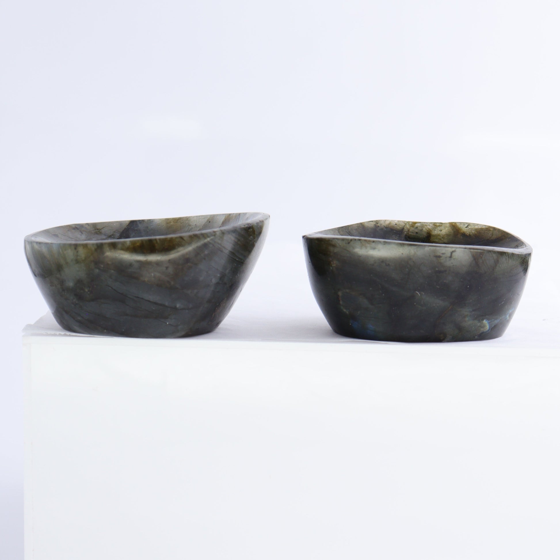Labradorite Bowls Set of 12 - Expert Wholesale and Supplier of Wholesale Crystals & Bulk Gemstones, ["Bowls","Labradorite","Madagascar"]