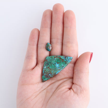 Chrysocolla Cabs Set of 28 - Expert Wholesale and Supplier of Wholesale Crystals & Bulk Gemstones, ["Cabs","Chrysocolla"]