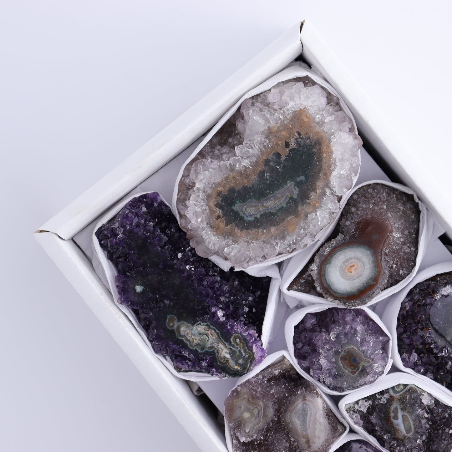 Uruguay Amethyst Clusters with "Eyes" Flat of 10 - Expert Wholesale and Supplier of Wholesale Crystals & Bulk Gemstones, []