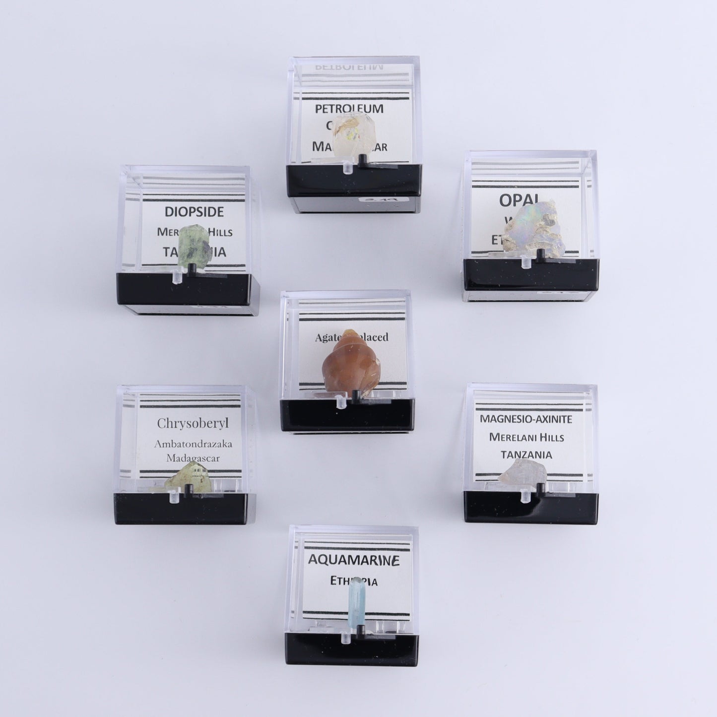 Mixed Mineral Thumbnails Flat - Expert Wholesale and Supplier of Wholesale Crystals & Bulk Gemstones, ["Agate Shells","Aquamarine","Chrysoberyl","Diopside","Ethiopia","ethiopian opal","Madagascar","Magnesio-Axinite","Morocco","Petroleum Quartz","Tanzania"]