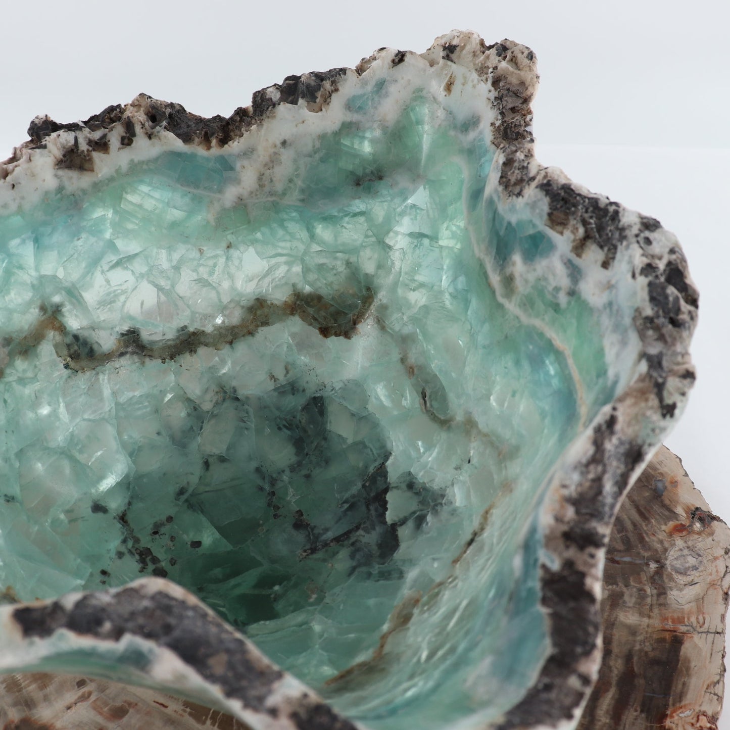 Fluorite Bowl 14"