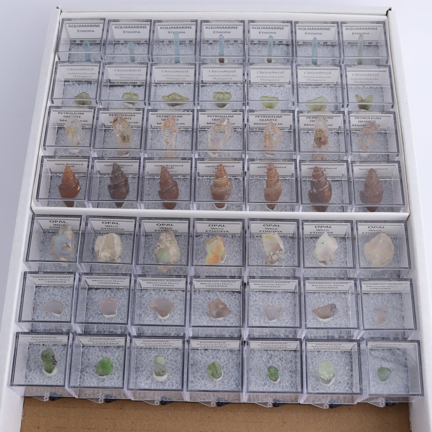 Mixed Mineral Thumbnails Flat - Expert Wholesale and Supplier of Wholesale Crystals & Bulk Gemstones, ["Agate Shells","Aquamarine","Chrysoberyl","Diopside","Ethiopia","ethiopian opal","Madagascar","Magnesio-Axinite","Morocco","Petroleum Quartz","Tanzania"]