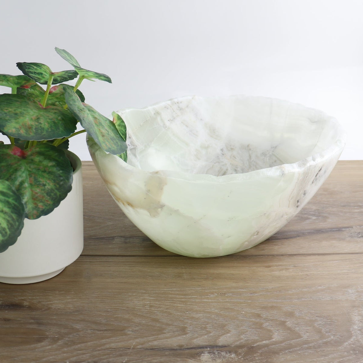 Mexican Onyx/Calcite Bowl 10"
