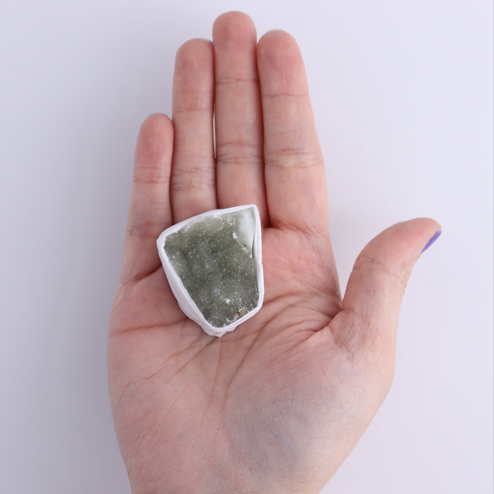 Uruguay Rainbow Amethyst Clusters Flat of 14 - Expert Wholesale and Supplier of Wholesale Crystals & Bulk Gemstones, ["Amethyst","Clusters","Rainbow Amethyst","Sugar Rainbow Amethyst","Uruguay"]