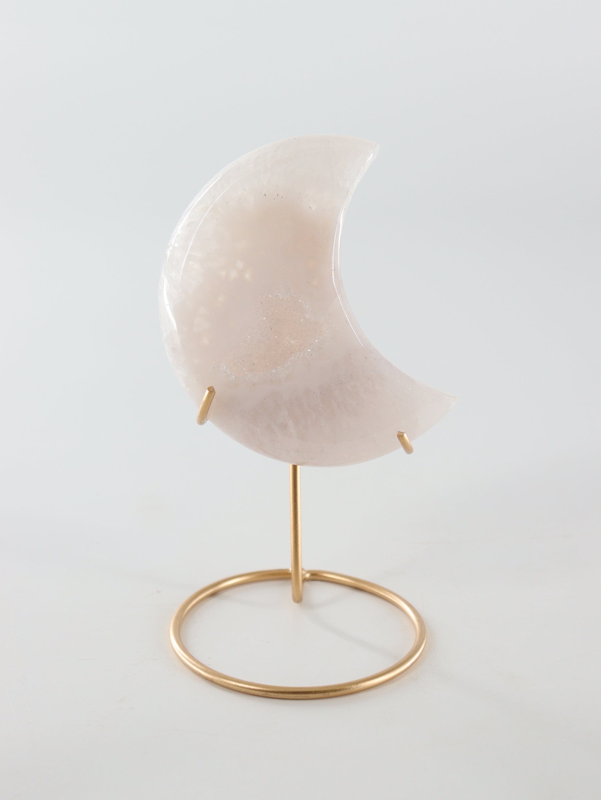 Agate Moons with Stands Set of 5 - Expert Wholesale and Supplier of Wholesale Crystals & Bulk Gemstones, []