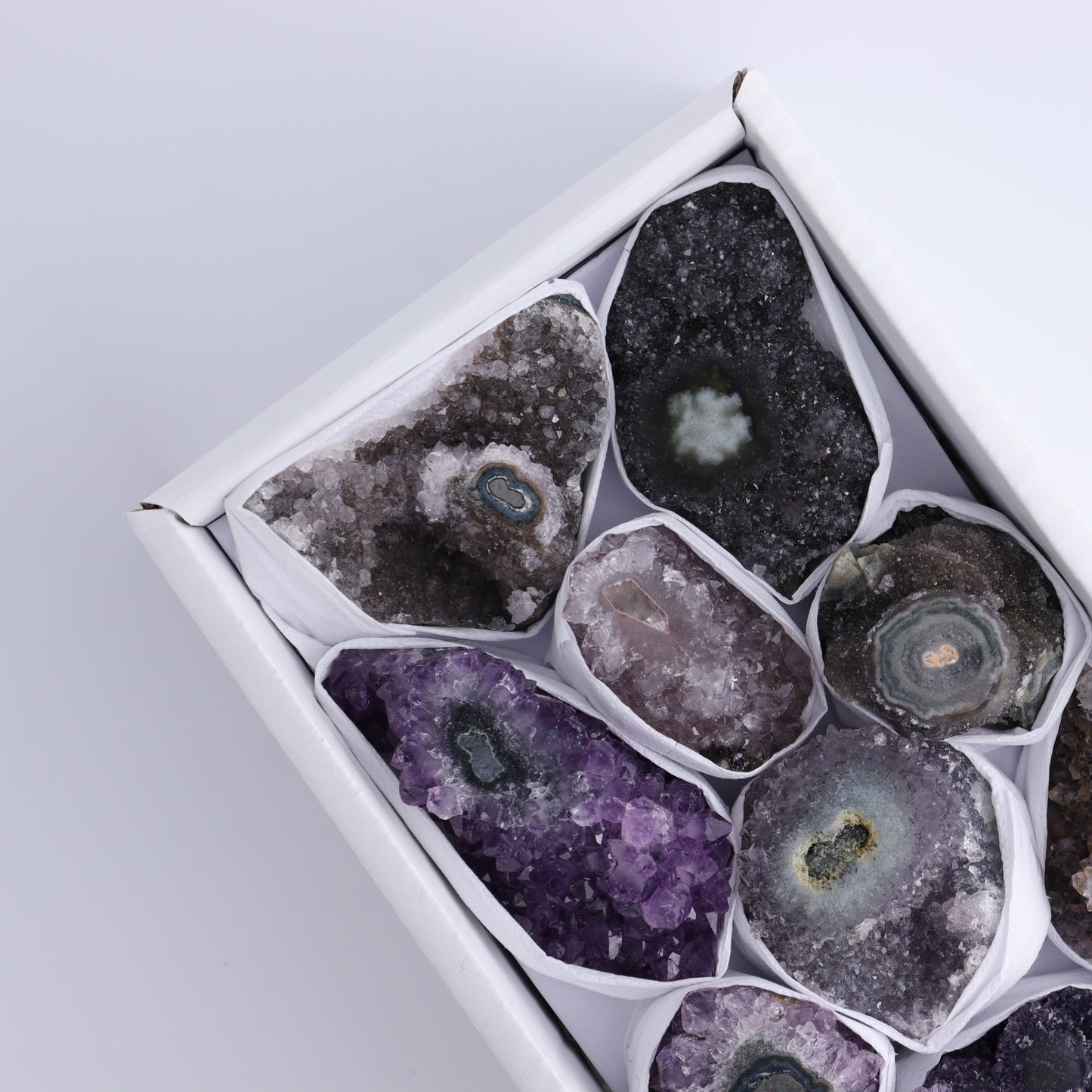 Uruguay Amethyst Clusters with "Eyes" Flat of 10 - Expert Wholesale and Supplier of Wholesale Crystals & Bulk Gemstones, ["Amethyst","Clusters","Eyes Amethyst","Uruguay"]