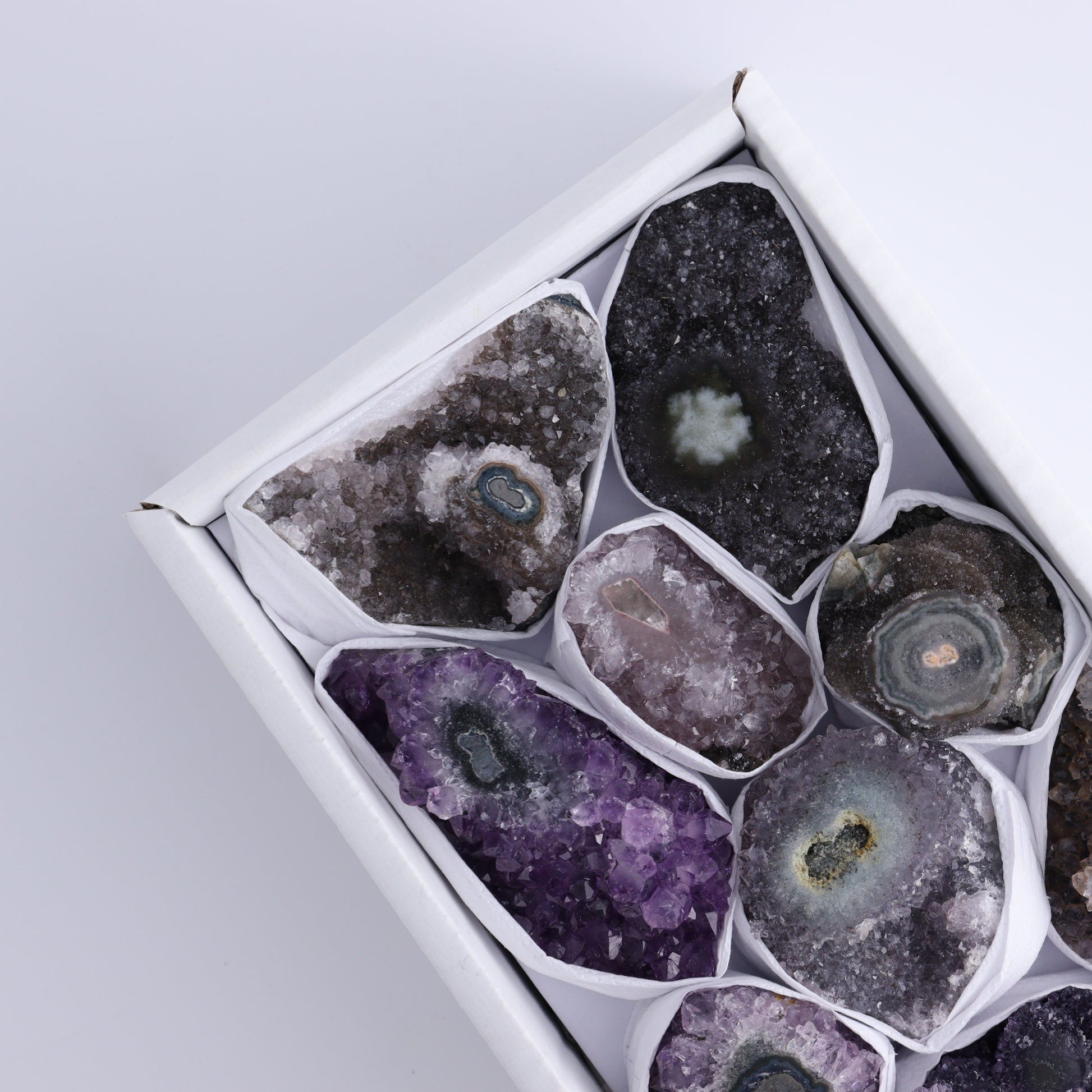 Uruguay Amethyst Clusters with "Eyes" Flat of 10 - Expert Wholesale and Supplier of Wholesale Crystals & Bulk Gemstones, ["Amethyst","Clusters","Eyes Amethyst","Uruguay"]