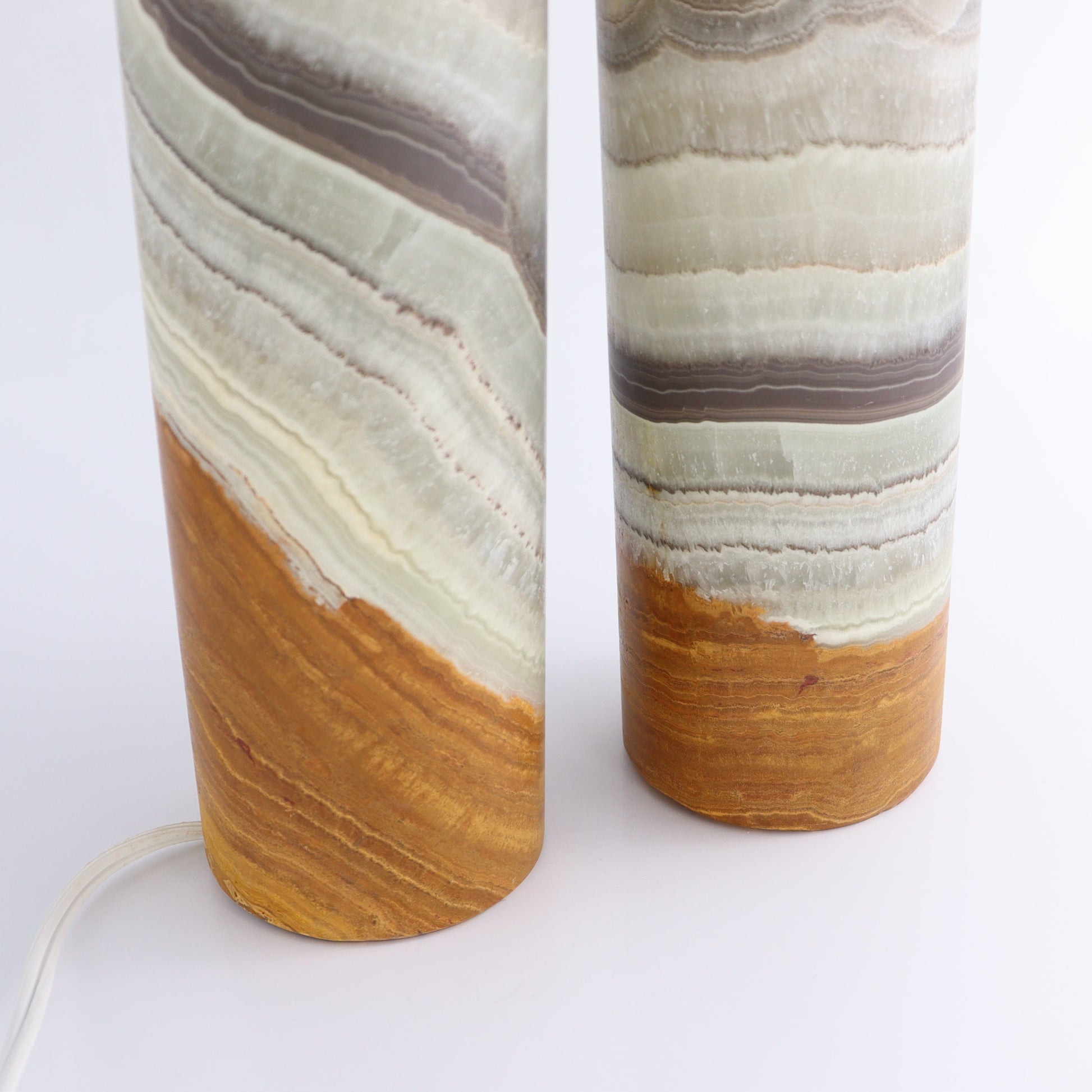 Onyx Lamps Set of 2 - Expert Wholesale and Supplier of Wholesale Crystals & Bulk Gemstones, ["Lamps","Mexico","onyx"]