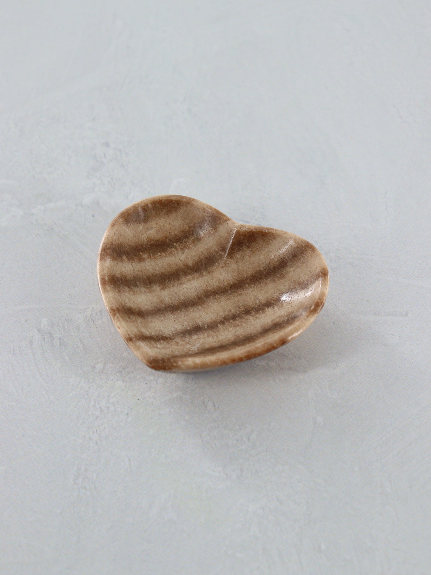 Chocolate Zebra Onyx Heart Bowls Set of 6 - Expert Supplier of Wholesale Crystals & Bulk Gemstones