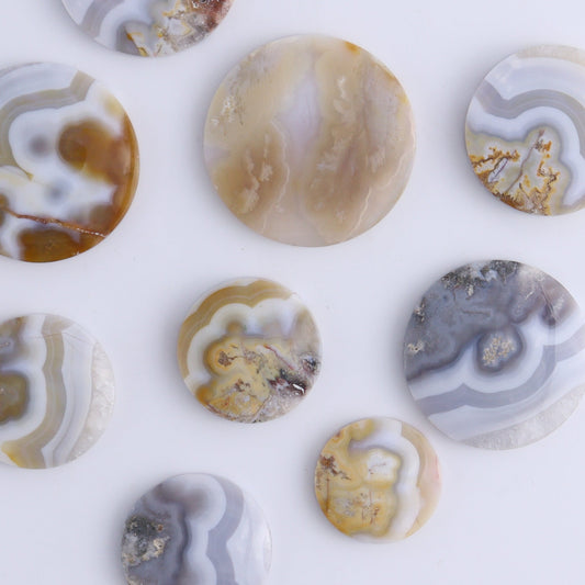 One Agate Round Carb