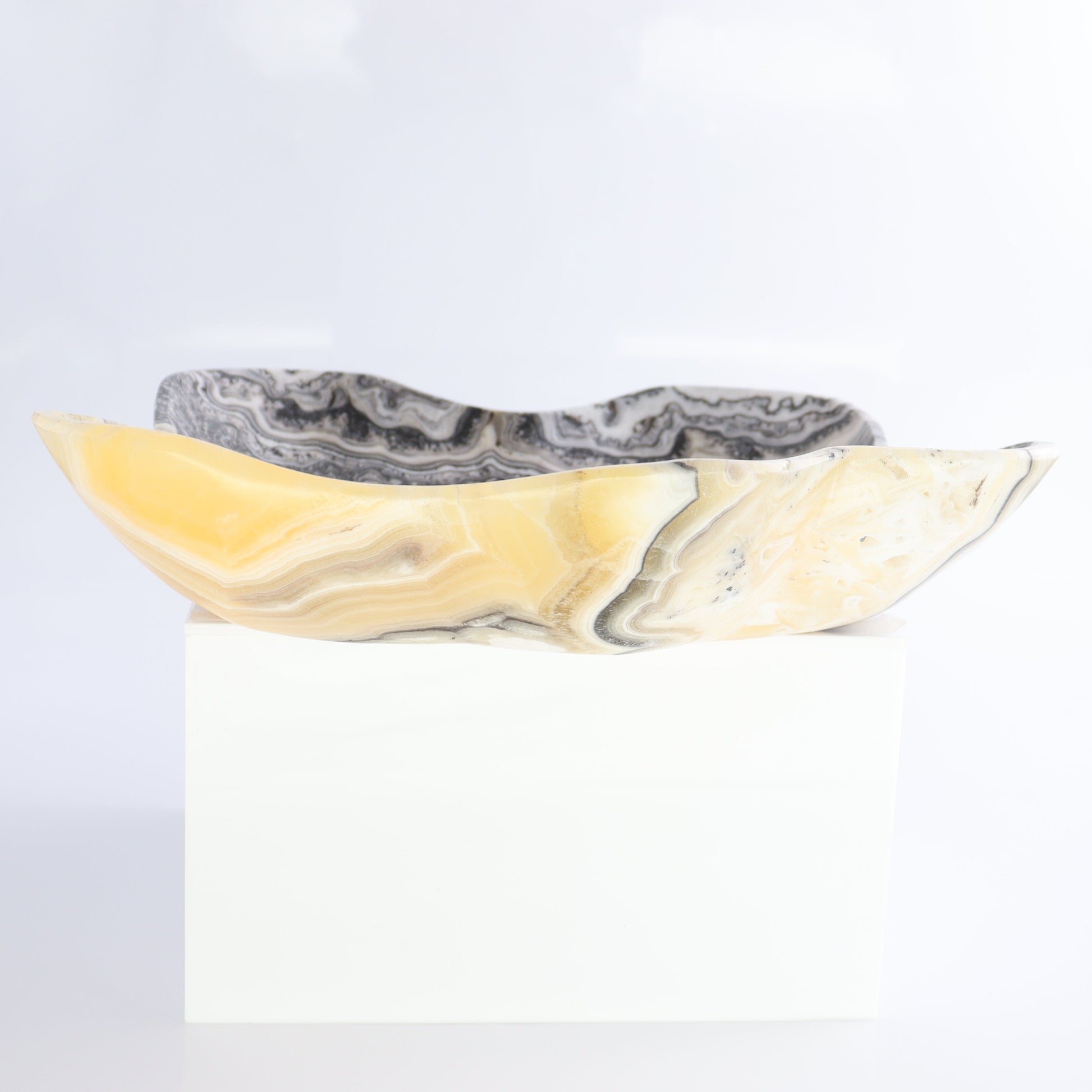Zebra Onyx Bowl - Expert Wholesale and Supplier of Wholesale Crystals & Bulk Gemstones, ["Bowls","Mexico","onyx"]