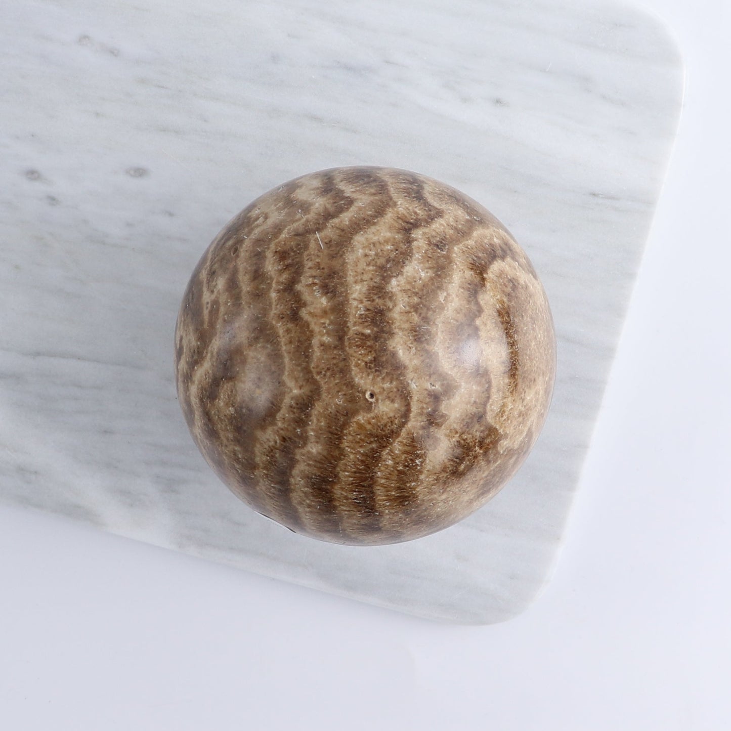 One Mexican Onyx/Calcite Chocolate Sphere 10 cm - Expert Wholesale and Supplier of Wholesale Crystals & Bulk Gemstones, ["Calcite","close_70","Mexico","onyx","Spheres"]
