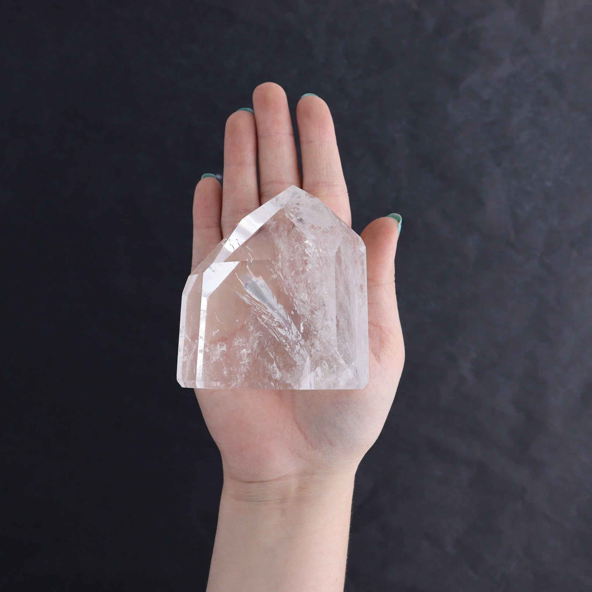 Clear Quartz Points Set of 6 - Expert Wholesale and Supplier of Wholesale Crystals & Bulk Gemstones, ["Clear Quartz","Points","Quartz","Towers"]