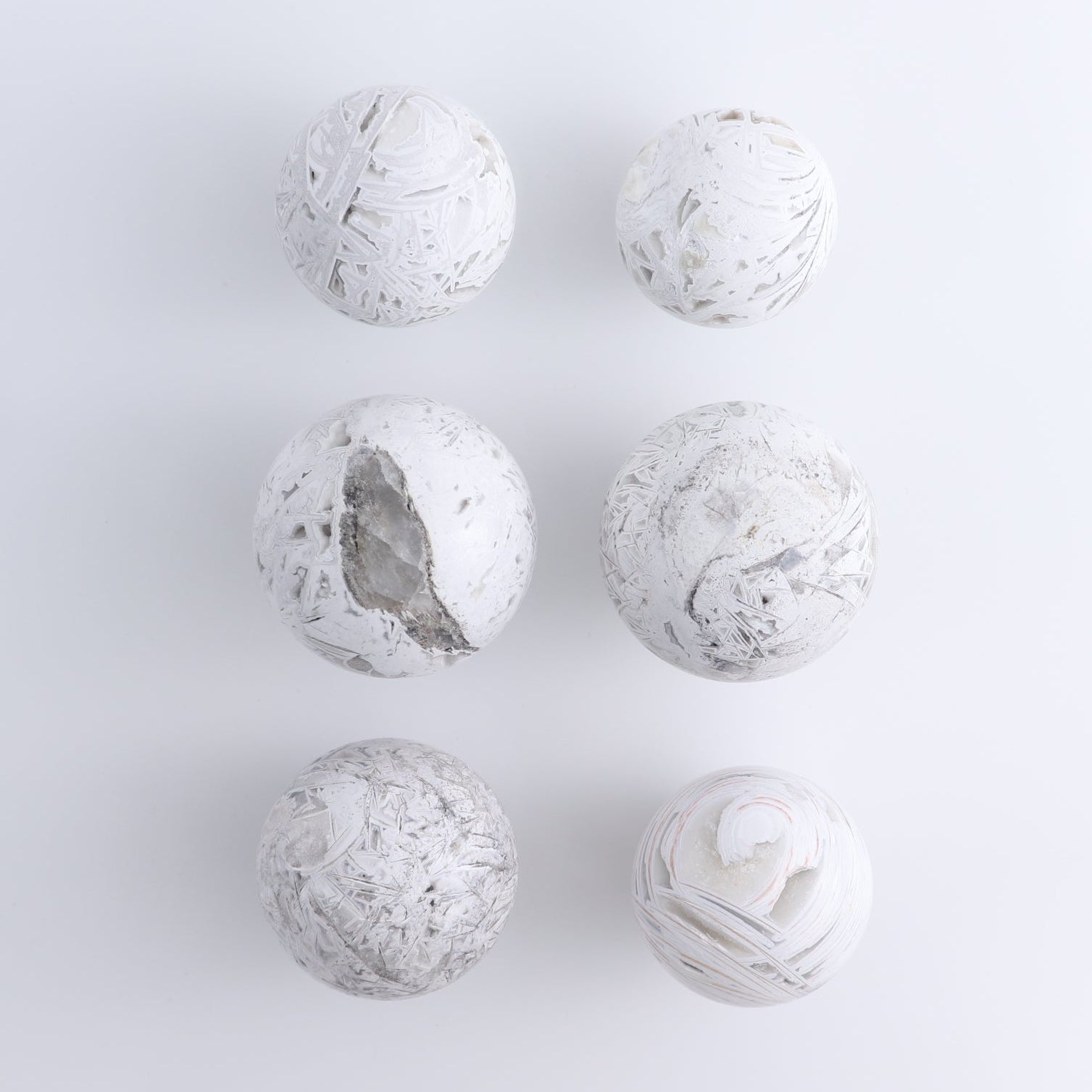 Agate Spheres Set of 6 | Mi Esperanza Minerals | Supplier of Crystals and Onyx