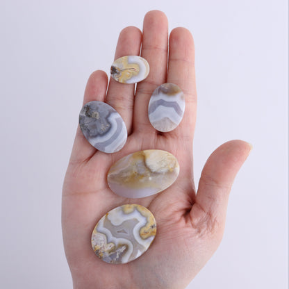 One Agate Oval Cab - Expert Wholesale and Supplier of Wholesale Crystals & Bulk Gemstones, ["Agate","Cabs","Oval"]