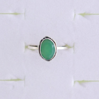 Chrysoprase Rings Set of 5 (Ring Holders Not Included) - Expert Wholesale and Supplier of Wholesale Crystals & Bulk Gemstones, ["Chrysoprase","Ring","rings","sterling silver"]