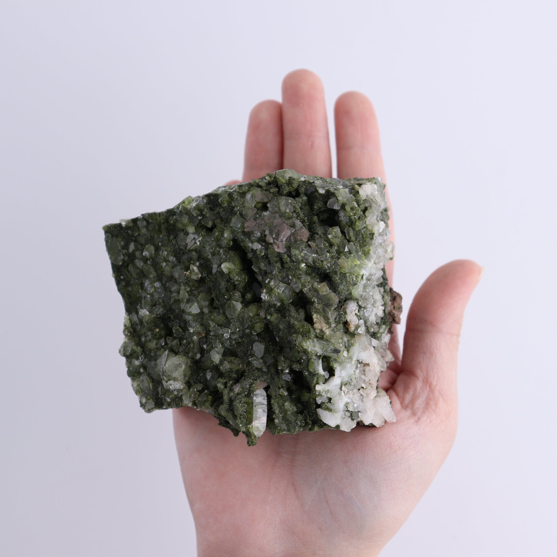 Epidote Set of 6 - Expert Wholesale and Supplier of Wholesale Crystals & Bulk Gemstones, ["epidote","flat","Flats"]