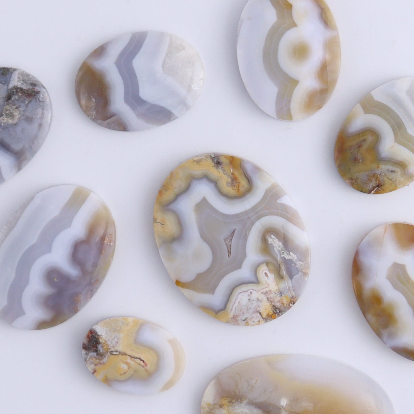 One Agate Oval Cab - Expert Wholesale and Supplier of Wholesale Crystals & Bulk Gemstones, ["Agate","Cabs","Oval"]