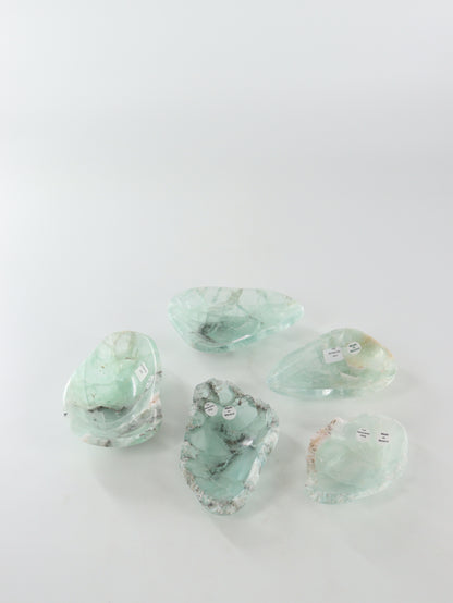 Fluorite Bowls Set of 5 - Expert Wholesale and Supplier of Wholesale Crystals & Bulk Gemstones, []