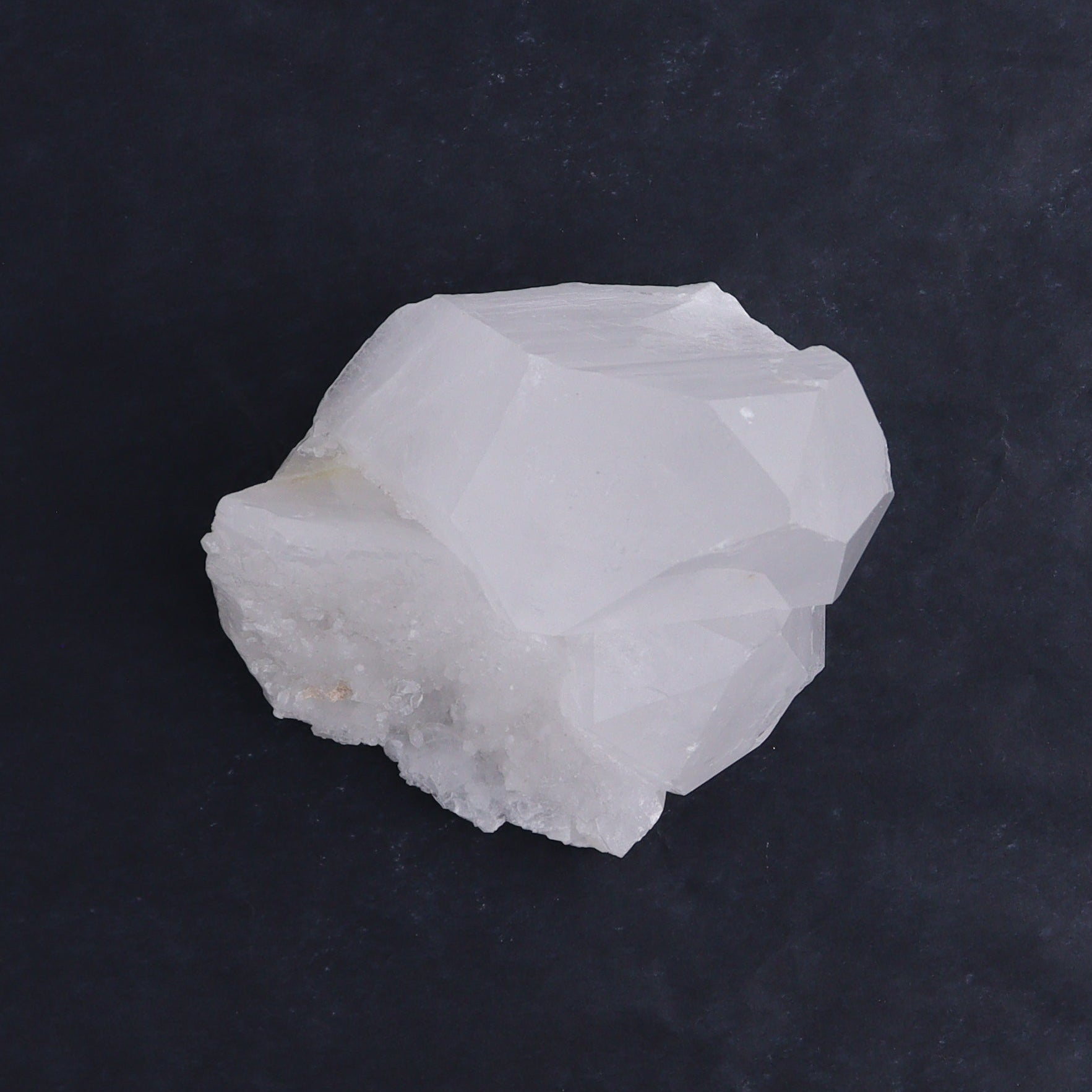 Quartz Freeforms & Clusters Set of 4 - Expert Wholesale and Supplier of Wholesale Crystals & Bulk Gemstones, ["Clusters","Freeform","Freeforms","Quartz"]