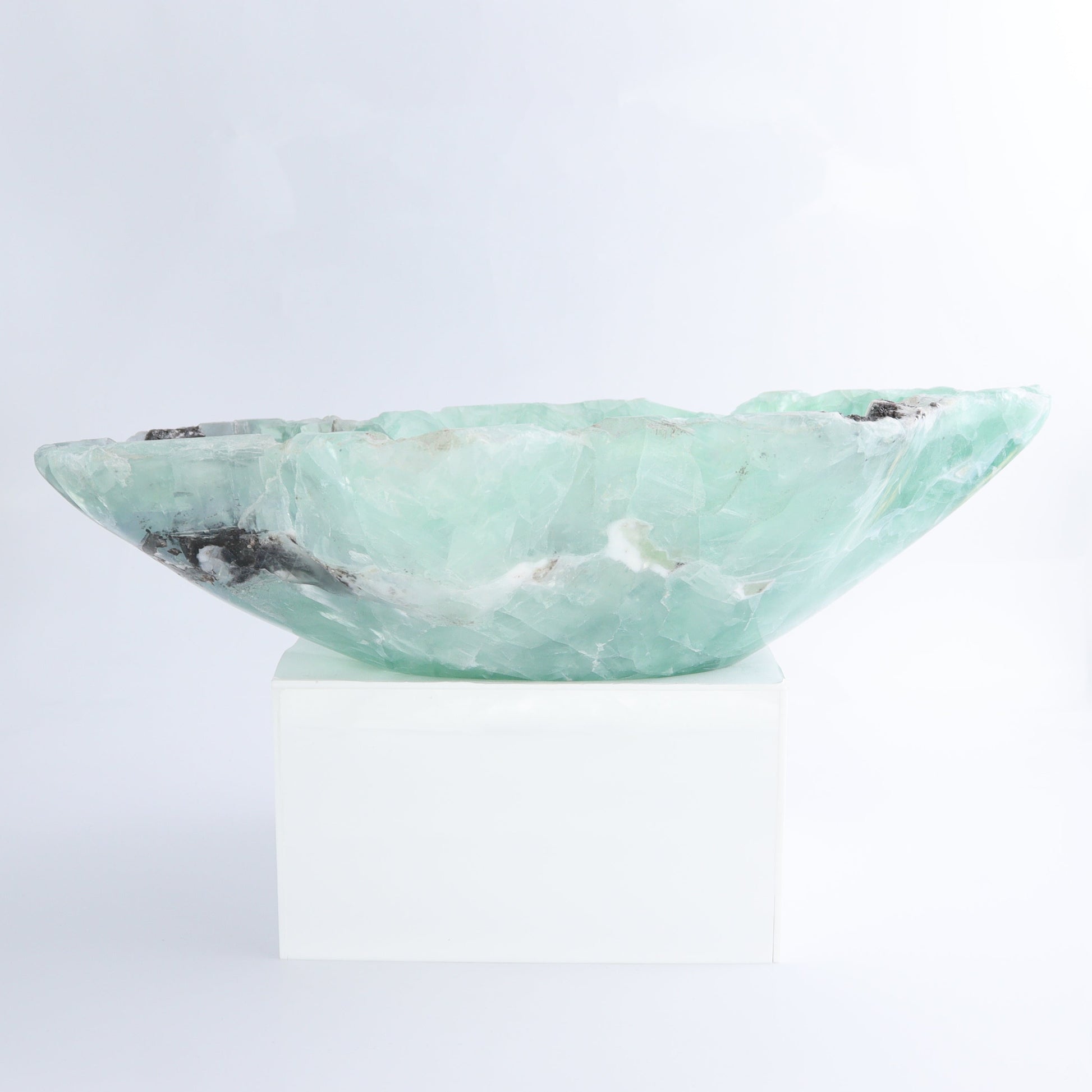 Fluorite Bowl - Expert Wholesale and Supplier of Wholesale Crystals & Bulk Gemstones, ["Bowls","Fluorite","Mexico"]