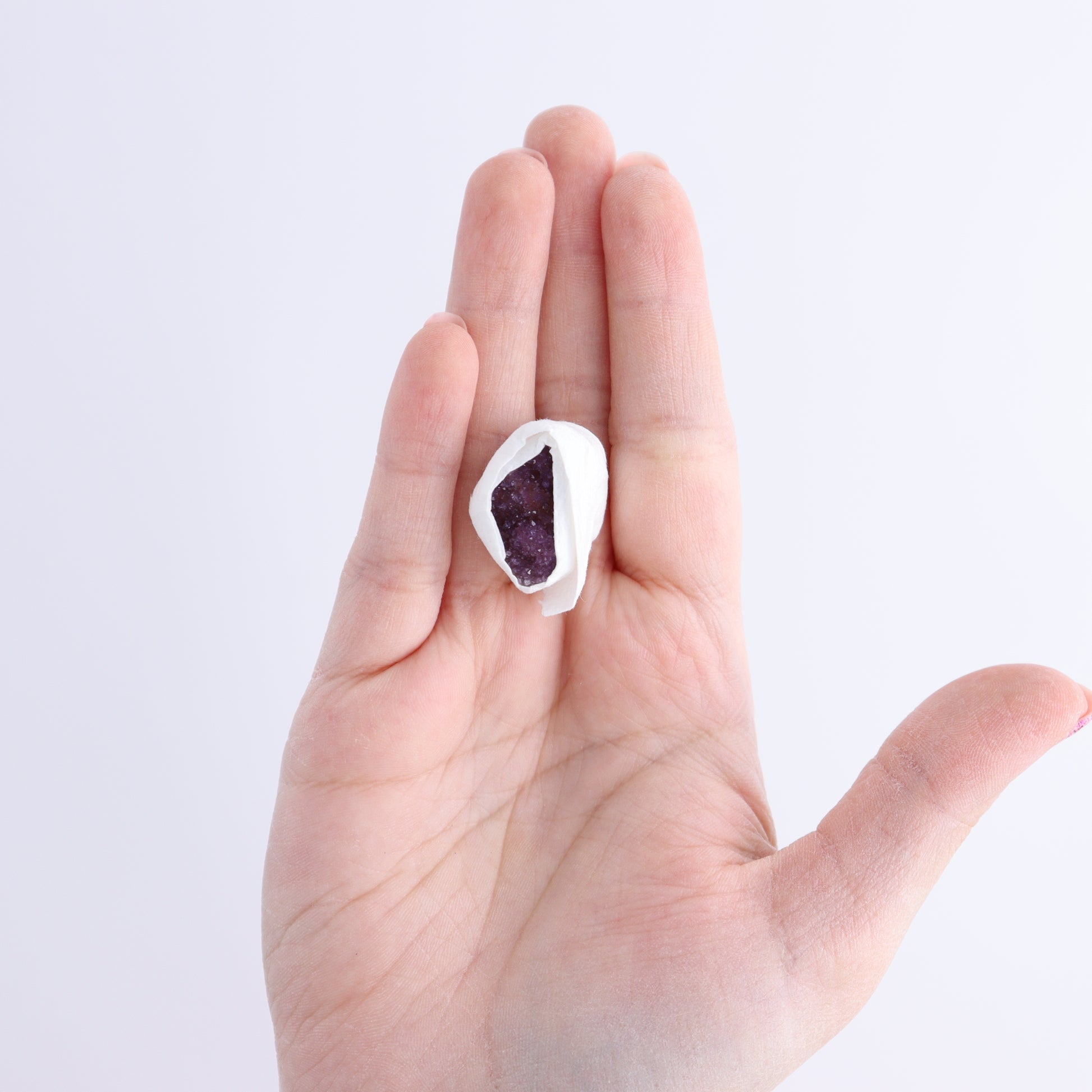 Amethyst Flat - Expert Wholesale and Supplier of Wholesale Crystals & Bulk Gemstones, ["Amethyst","Clusters","Flats"]
