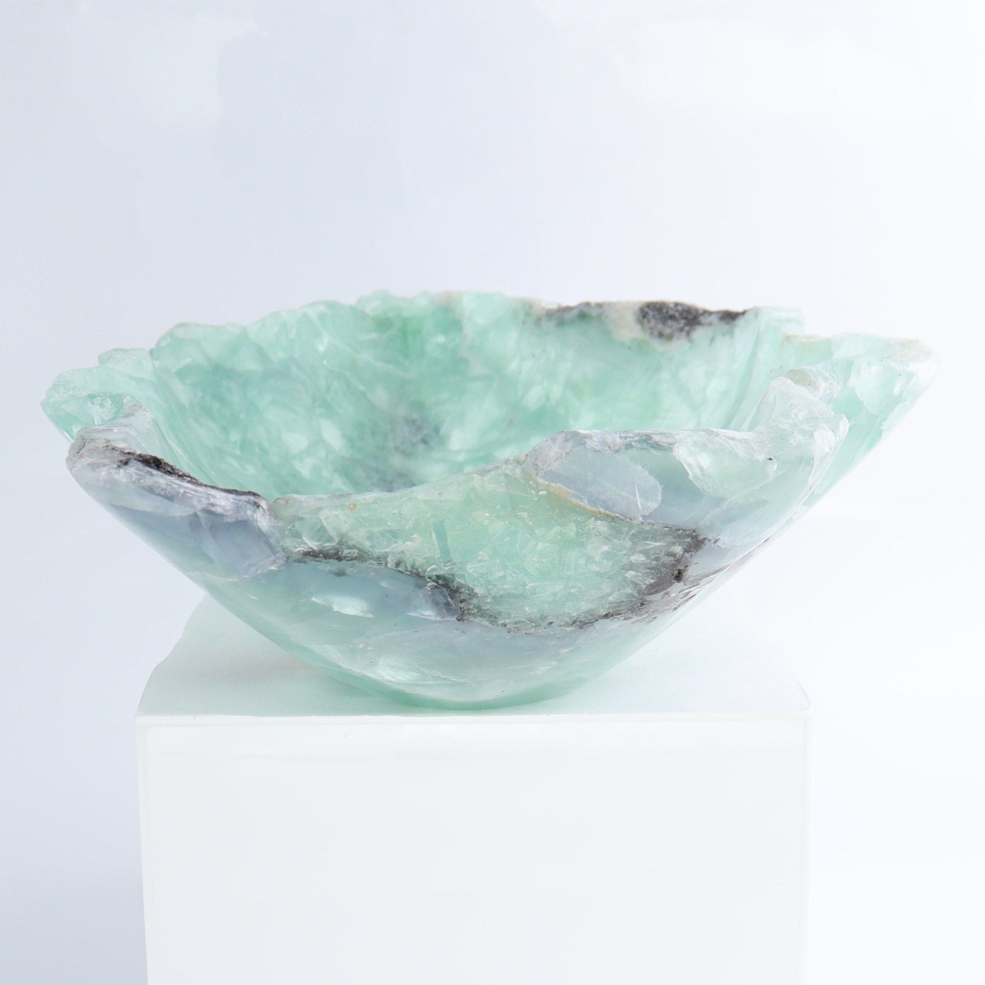 Fluorite Bowl - Expert Wholesale and Supplier of Wholesale Crystals & Bulk Gemstones, ["Bowls","Fluorite","Mexico"]